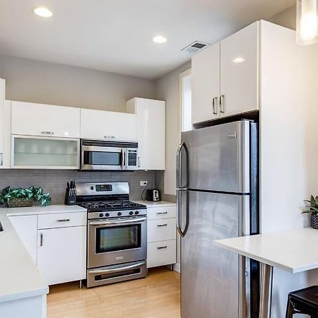 Cozy Beautiful Downtown Unit Chi In Prime River North Location Near Mag Mile - 2 시카고 외부 사진